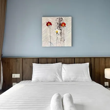 De' Lora Goldcoast Apartment Nha Trang Exterior photo