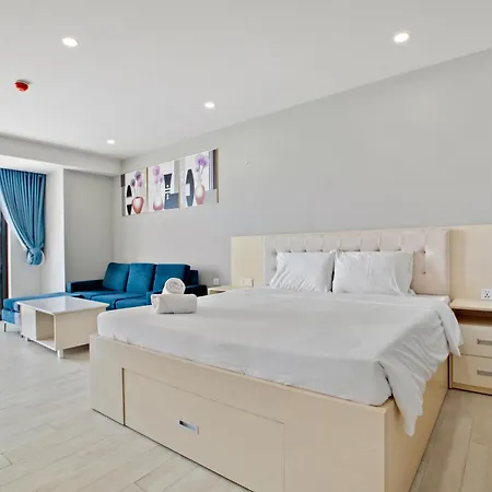 De' Lora Goldcoast Apartment Nha Trang Exterior photo