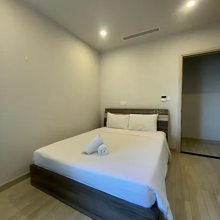 De' Lora Goldcoast Apartment Nha Trang Exterior photo