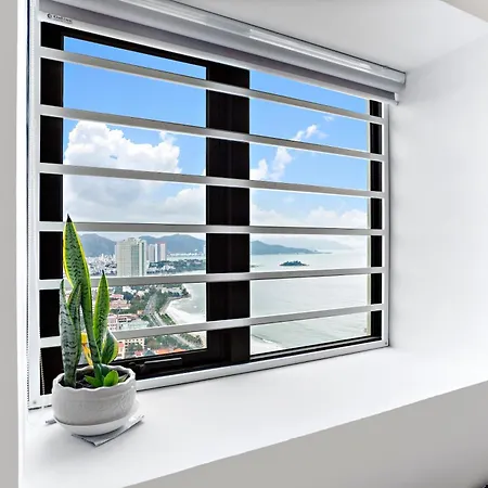 De' Lora Goldcoast Apartment Nha Trang Exterior photo