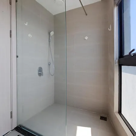 De' Lora Goldcoast Apartment Nha Trang Exterior photo