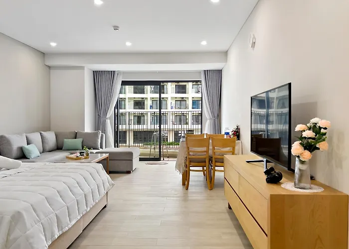 De\' Lora Goldcoast Apartment