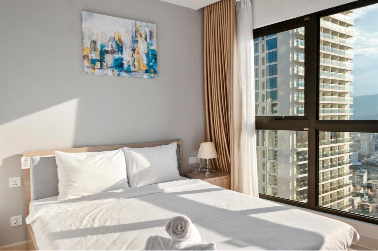 De' Lora Goldcoast Apartment
