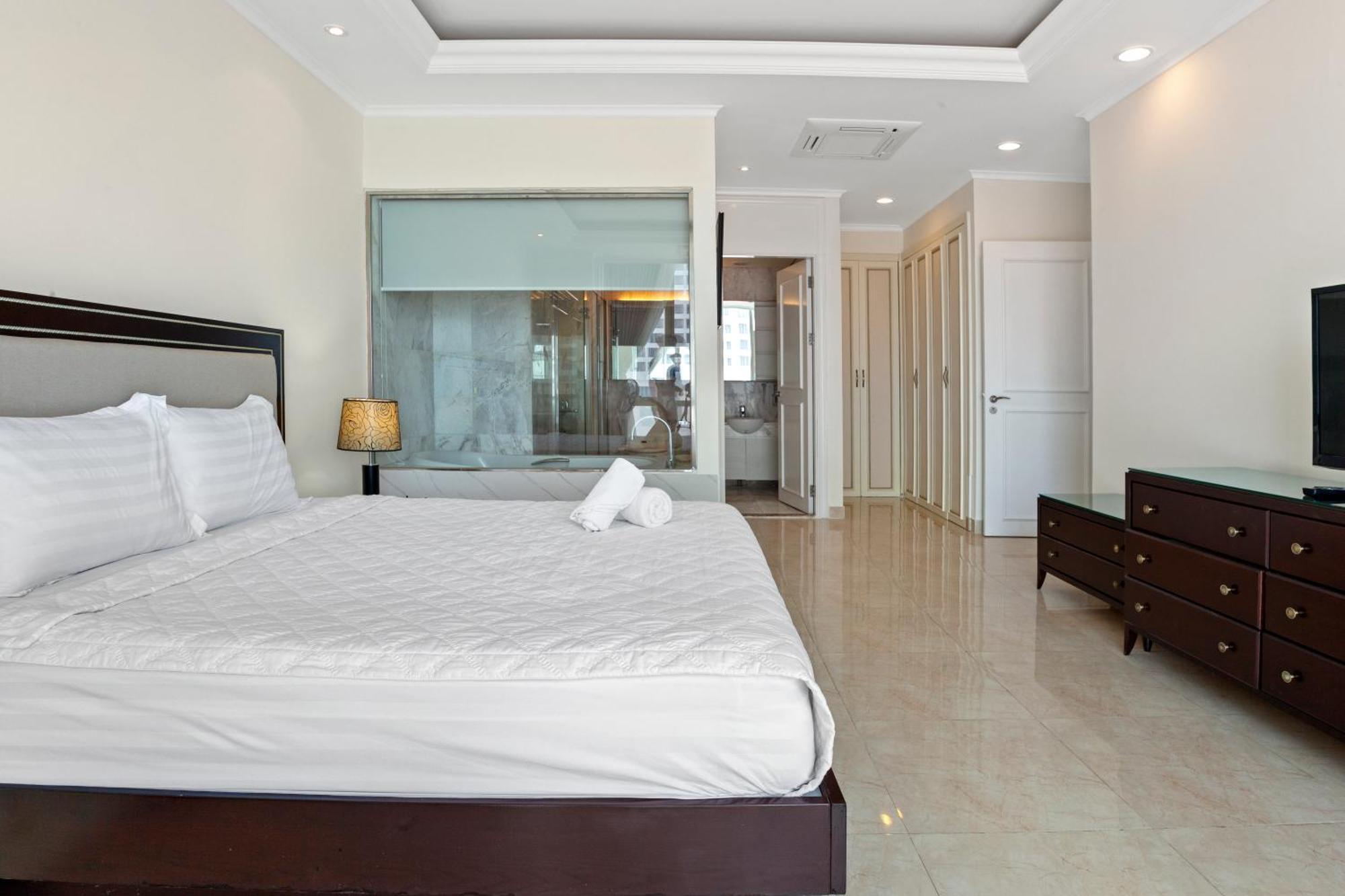 De' Lora Goldcoast Apartment *