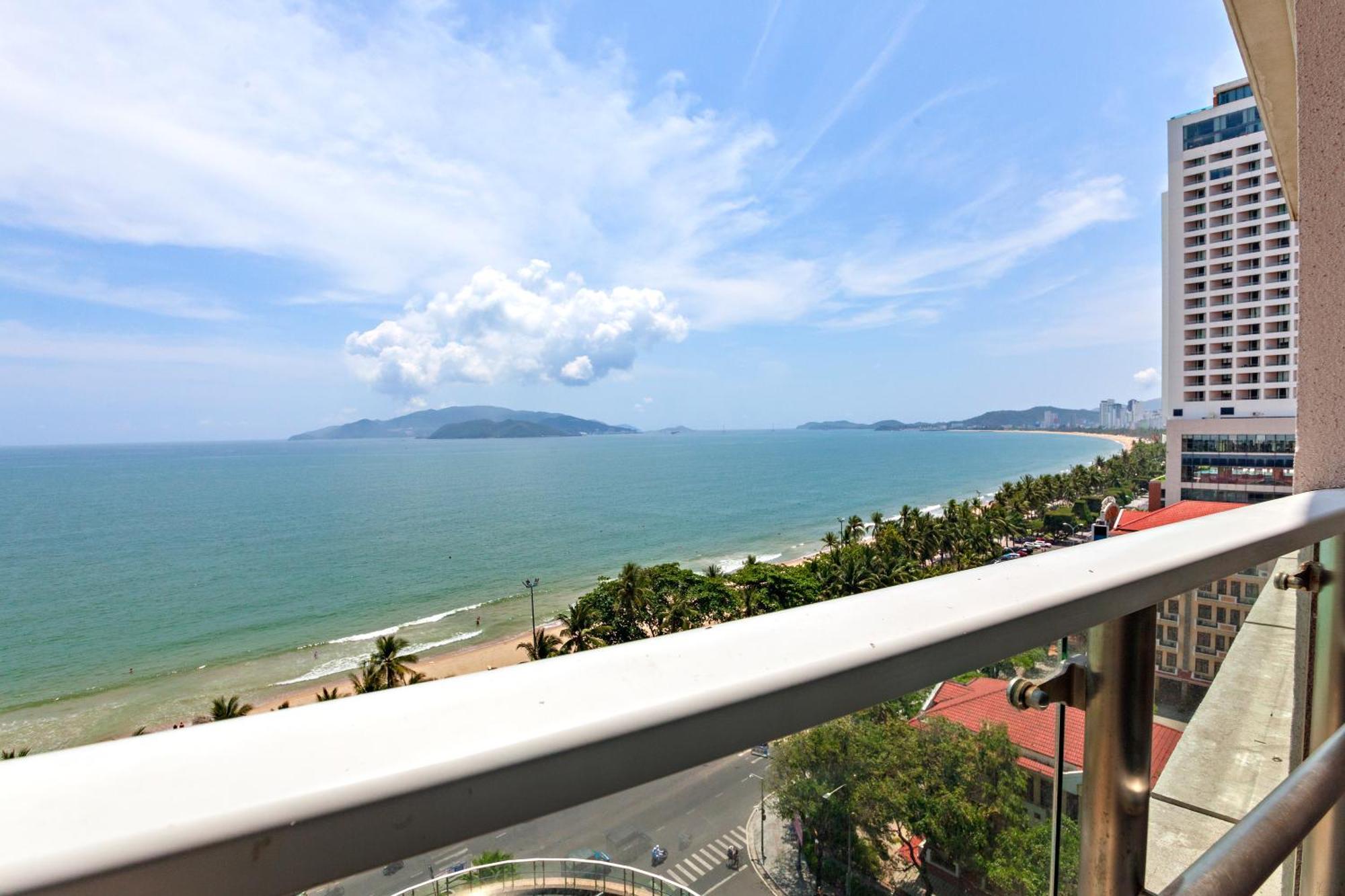 Apartment De' Lora Goldcoast *