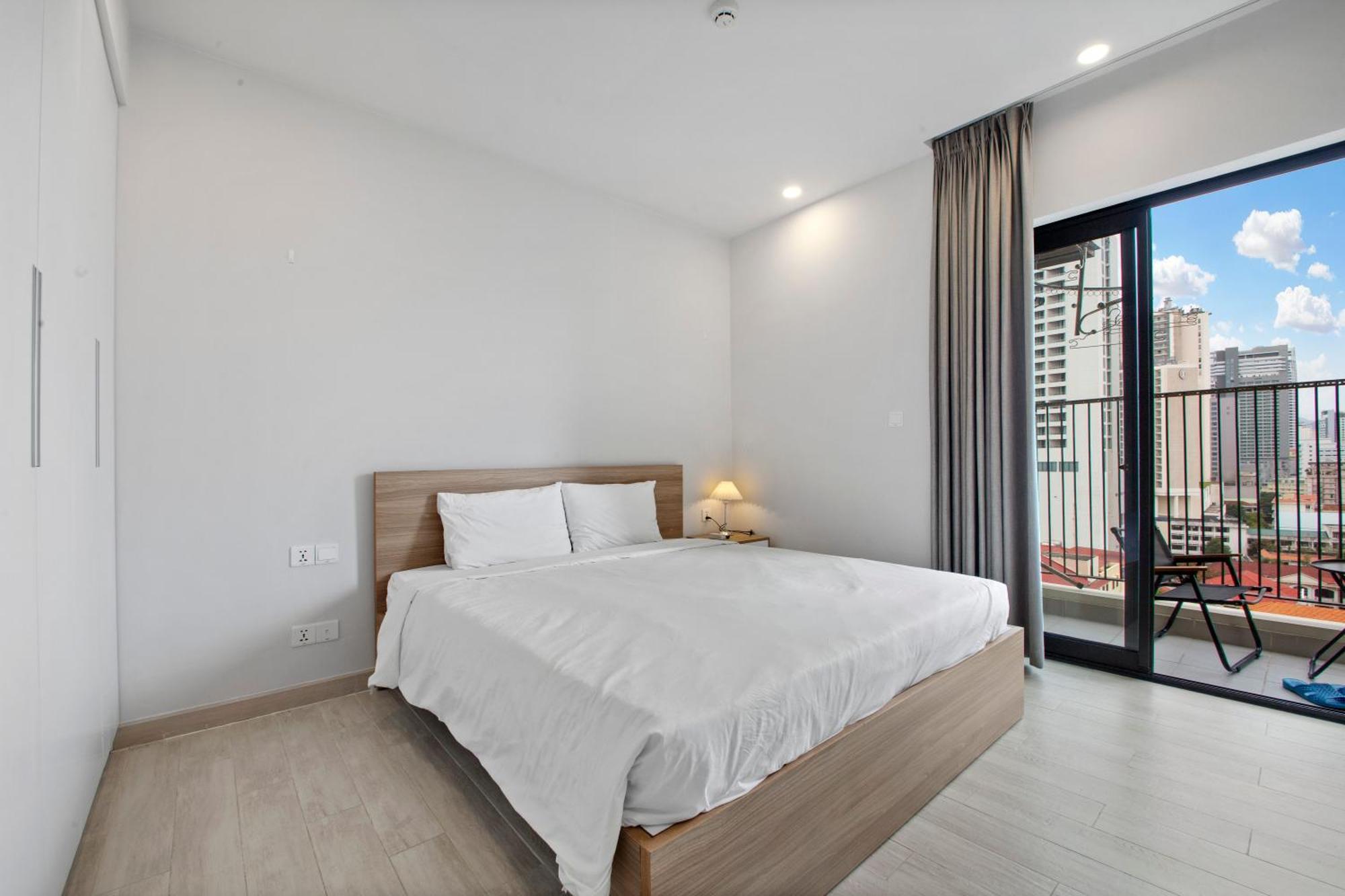 De' Lora Goldcoast Apartment