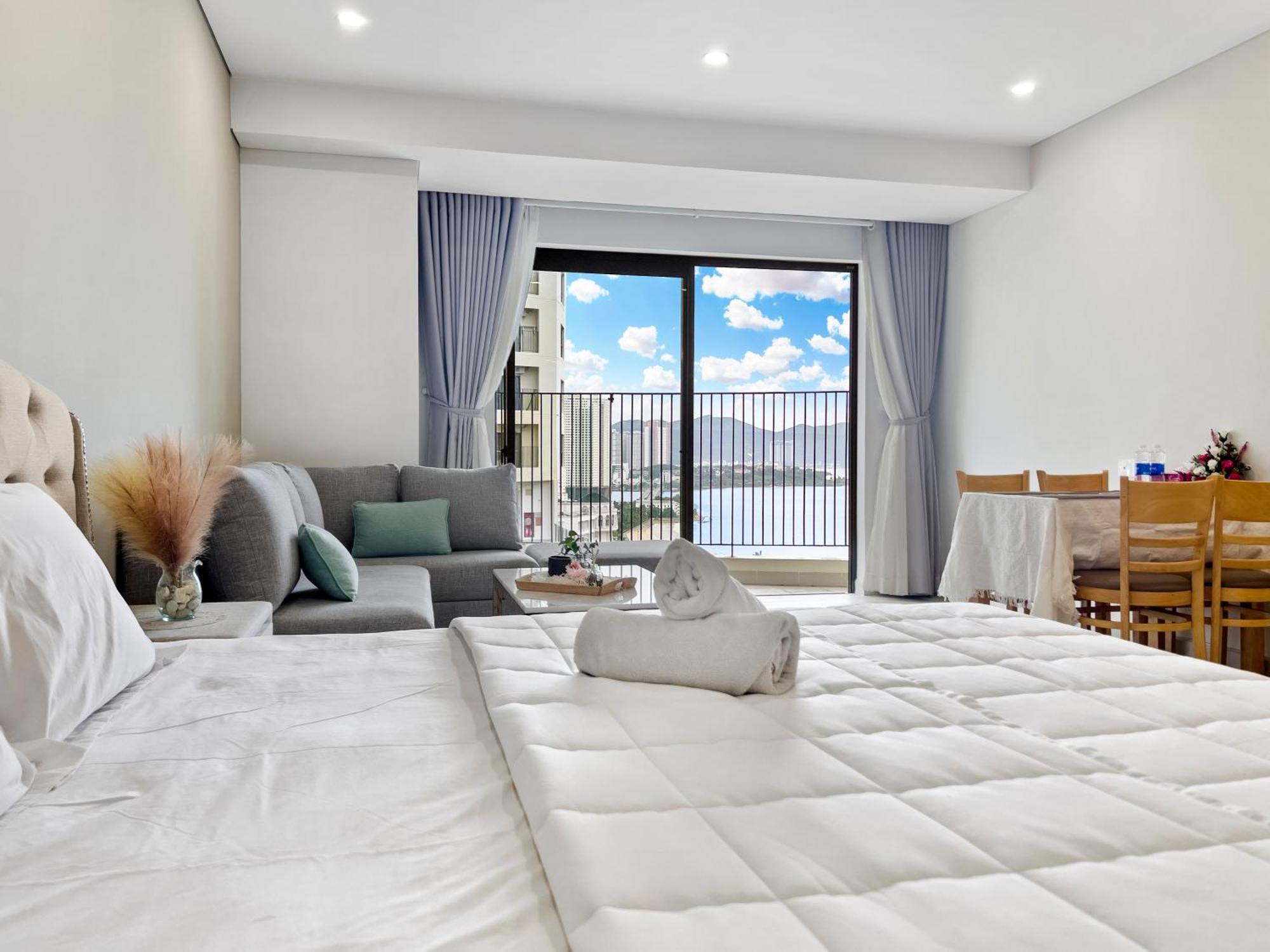 De' Lora Goldcoast Apartment *